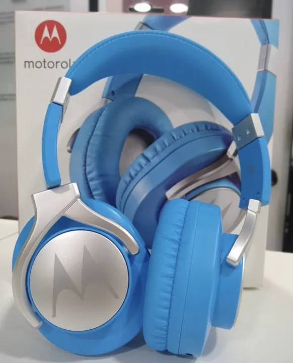 Motorola%20pulse%20max%20wired%20air%20head%20phones%20set%20-%20Image%204