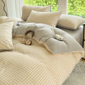 3pcs Simple, soft and skin-friendly duvet cover 3-piece set (1 duvet cover +2 pillowcases) (without core)Striped checkered.