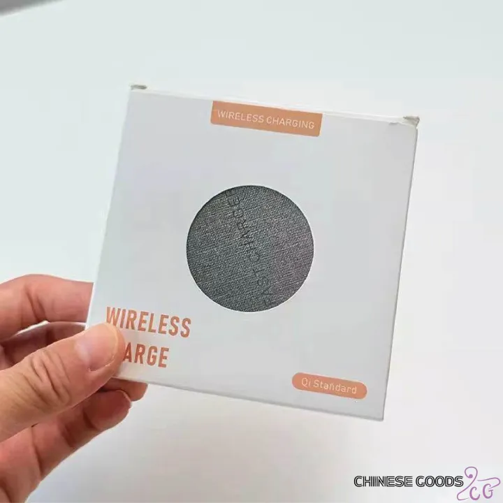 Maximum%2030W%20Capacity%20Wireless%20charging%20pad%20with%20USB%20To%20type%20C%20%20fast%20charging%20Cable,%20for%20all%20wireless%20supported%20phone%20like%20iPhone,%20Samsung,%20Xiaomi%20etc%20-%20Image%207