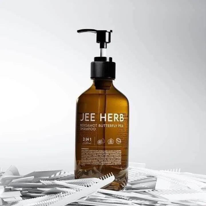 Jee%20herb%20butterfly%20pea%20shampoo%20200ml%20-%20Image%202