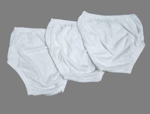 Baby%20White%20Panty%20-%20White%20Underwear%20/%20Diaper%20Cover%20For%20Babies%200-6%20Years%20-%20Image%202