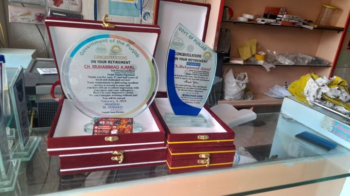 Award,Trophy,Medal,Shield,School%20Awards,%20Crystal%20Trophy,Office%20Gift,%20Office%20Stationary,Eid%20Gift,School%20Awards,Gifts%20-%20Image%206