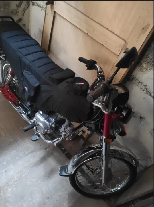 Water%20Proof%20Bike%20Seat%20Cover%20For%2070,%20125,%20100cc%20and%20Pridor,%20-%20Image%203