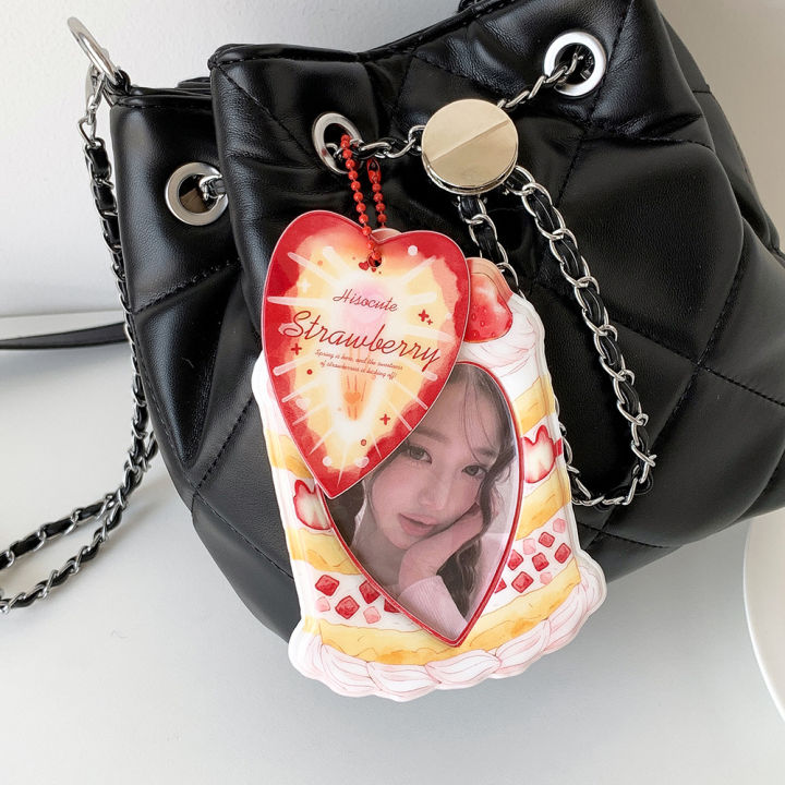 Girl%20Heart%20Cartoon%20Strawberry%203%20Inch%20Pendant%20Card%20Holder%20%20Photocard%20Display%20Subway%20Card%20Case%20-%20Image%204