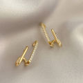 New Design Irregular U-shaped Gold Color Earrings for Women Korean Luxury Crystal Earring Girl Wedding Party Jewelry Accessories. 