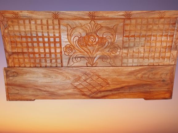 wood%20bed%205/7%20feet%20standard%20quality%20semi%20box%20-%20Image%202