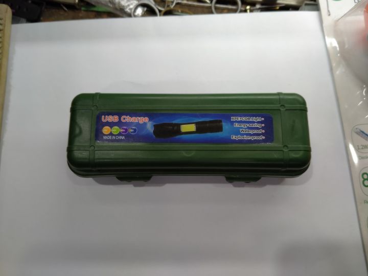 flashlight%20tarch%20USB%20charging%20port%20heavy%20duty%20-%20Image%203