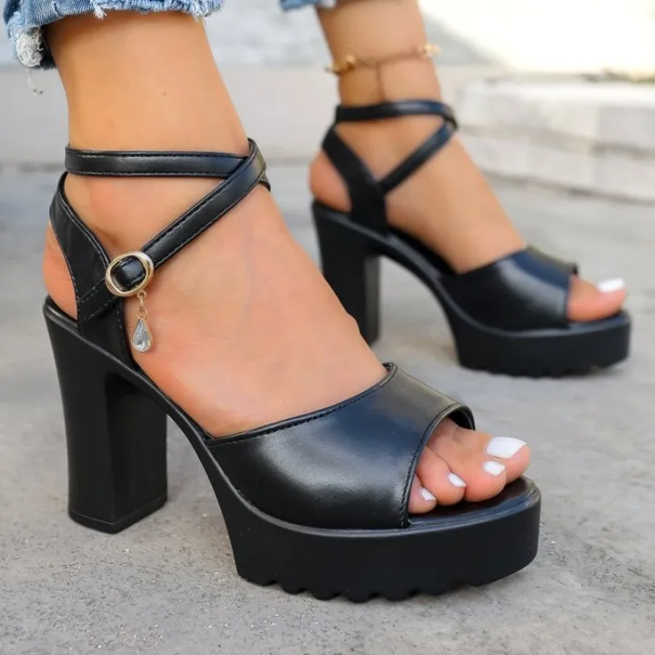Summer%20Luxury%20Diamond%20Buckle%20Strap%20Women's%20Pumps%20Square%20Heel%20Solid%20Pumps%20Shoes%20Women%20Fashion%20Pu%20Platform%20High%20Heels%20Female%20-%20Image%205