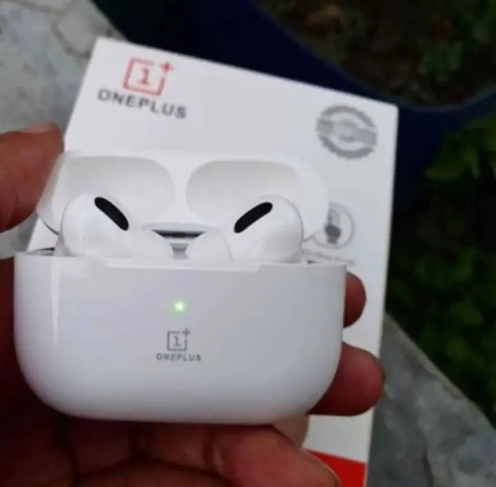 Oneplus%20airbuds%20Bluetooth%20%E2%9C%85%20-%20Image%204