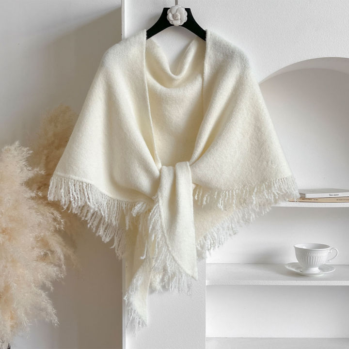 2025 Autumn and Winter New Women's Neck Wrap Wool Blended Tassel Triangular Shawl Female Thickened With Knitted Warm Shoulder