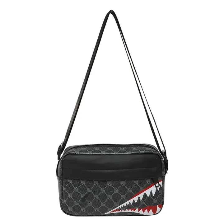 Casual%20Fashion%20Crossbody%20Large%20Capacity%20Small%20Square%20Bag%20Creative%20Shark%20Mouth%20Crossbody%20Bag%20Simple%20Coin%20Purse%20-%20Image%207