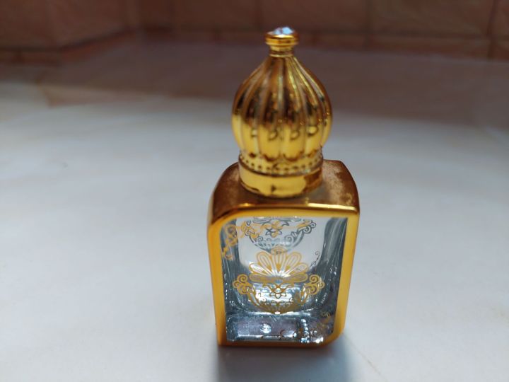 1pc%20Premium%20Attar%20Showpiece%20Empty%20bottle%20-%20Image%205