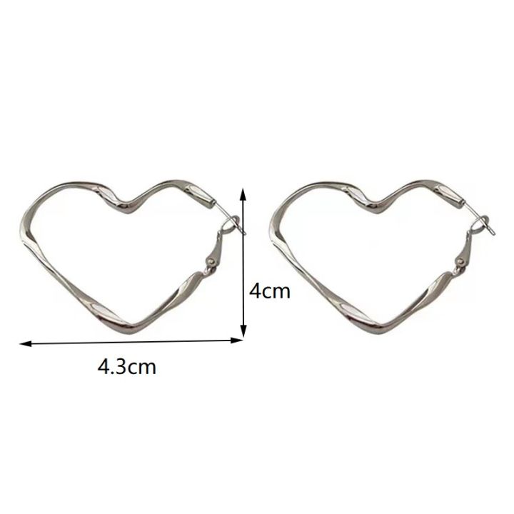 Trendy%201Pair%20Lovely%20Women%20Fashion%20Personality%20Exaggerated%20Hollow%20Heart%20Design%20Earring%20Cuff%20For%20Girl%20Birthday%20Jewelry%20Gift%20-%20Image%202