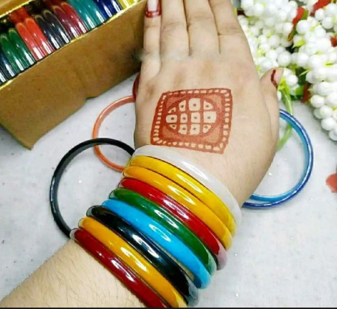 Reshmi%20kacher%20churi%20kachbala%20for%20women%20-%2012/24%20pcs%20-%20Image%202