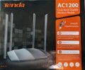 Tenda AC8 AC1200 Dual-band Gigabit Wireless Router 6dbi high gain , gigabit port, support ipv6. 