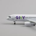 a320 sky airlines 1 400 model planes 20cm Chilean airbus a320 Metal Replica aircraft model With Landing Gear Aviation Simulation. 