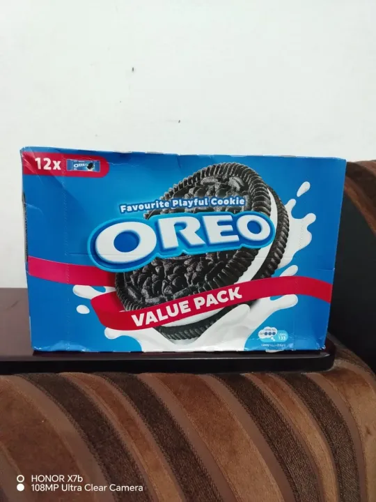 Oreo%20Original%20Biscuits%20value%20pack%2012%20%C3%97%2036.8g%20-%20Image%203