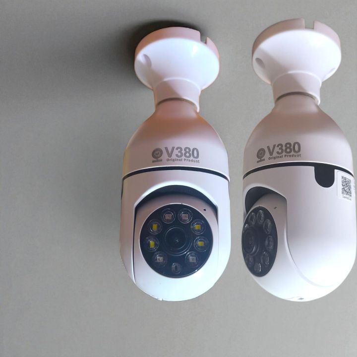 PTZ%20Bulb%20System%20360%20Degree%20WiFi%20Panorama%20IP%20Camera%20-%20Image%203