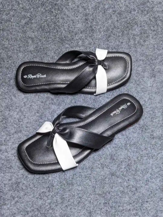 Ladies Regular Use Fashionable Flat Sandals - Girls Slim Fit Slips On Slippers | Four Fita
