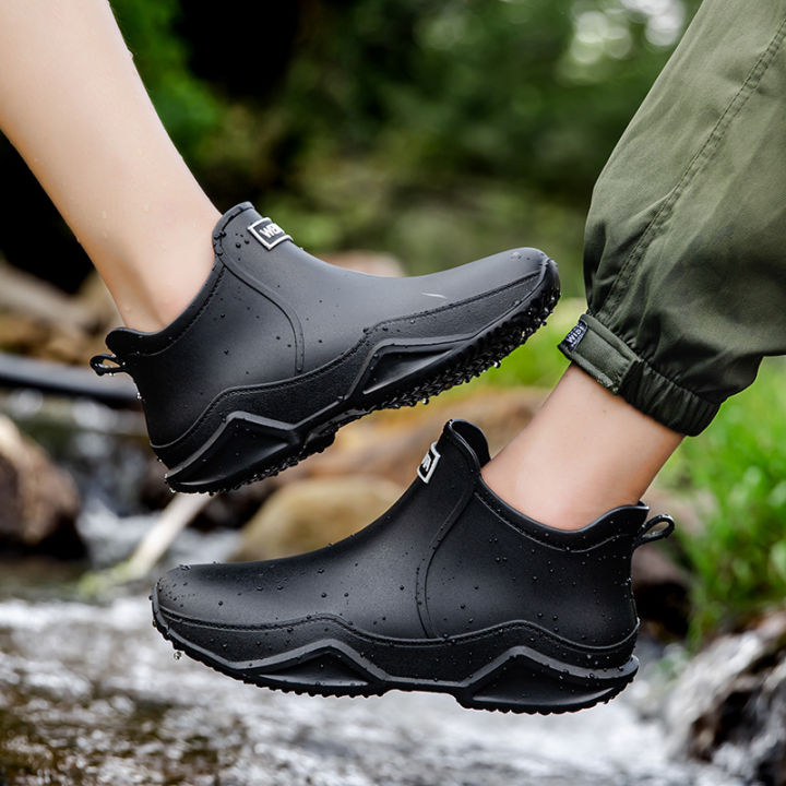 Men's%20Ankle%20Rain%20Boots%20Outdoor%20Waterproof%20%20Men%20Rain%20Shoes%20Anti-Slip%20Wear-resistant%20Men%20Kitchen%20Water%20Shoes%20Fishing%20Rubber%20Shoes%20-%20Image%206