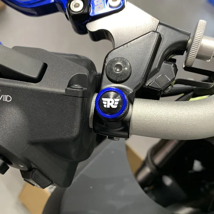 Motorcycle%20Mirror%20Hole%20Plug%20Cap%20For%20Royal%20Enfield%20Himalayan%20450%20411%20Guerrilla%20450%20Hunter%20Meteor%20Classic%20350%20500%20Interceptor%20650%20-%20Image%205