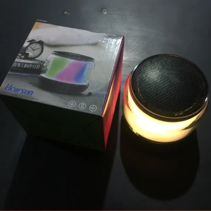 Speaker%20Haifsun%20S-500%20Portable%20Easy%20To%20Carry%20With%20Colorful%20RGB%20Light%20-%20Image%203
