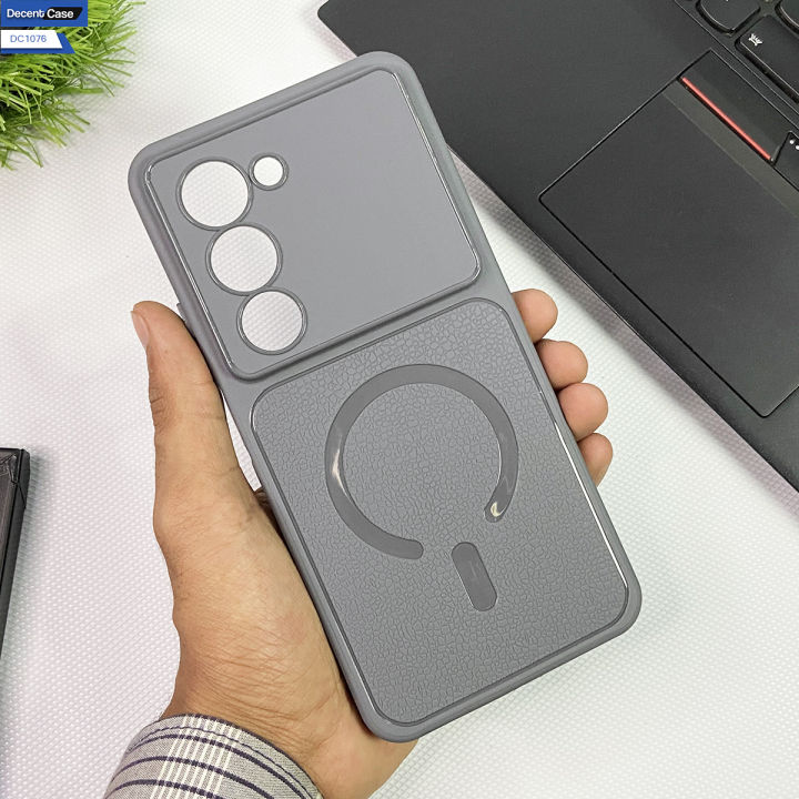 Redmi%2015%20Cover%20-%20Black%20-%20Luxury%20MagSafe%20Design%20Silicone%20Back%20Case%20-%20Image%202