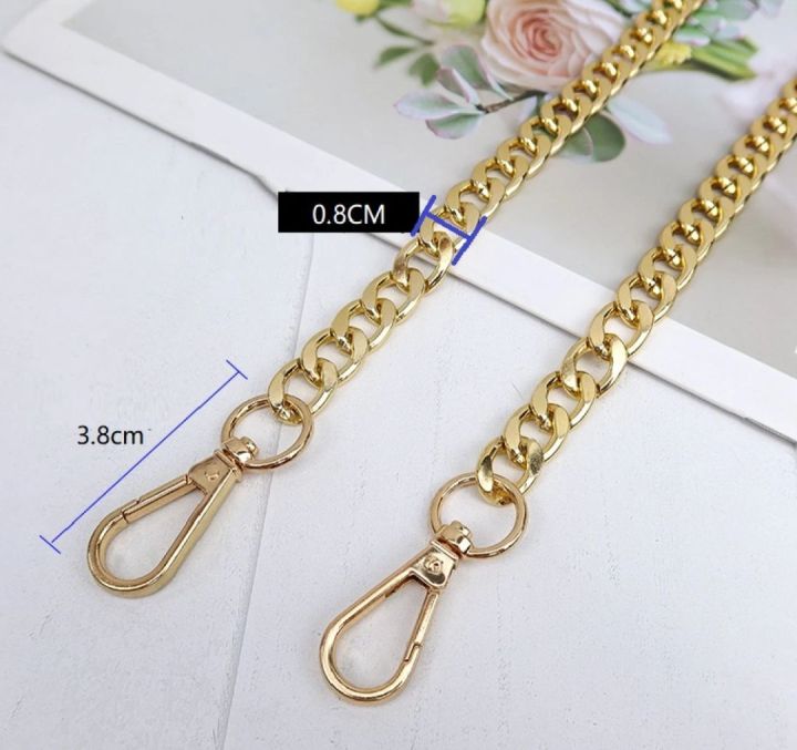 golden%20bag%20chain%20-%20Image%202