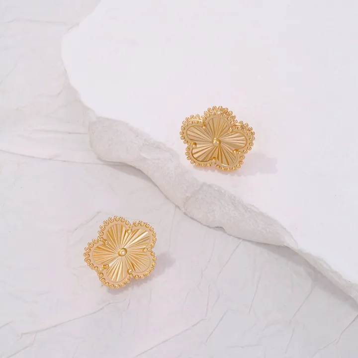 High%20Quality%20Stainless%20Steel%20Golden%20Five%20Leaf%20Flower%20Stud%20Earrings%20for%20Women%20Girls%20Fashion%20Waterproof%20Lucky%20Clover%20Jewelry%20Gifts%20-%20Image%203
