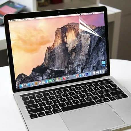 WIWU%20SCREEN%20PROTECTOR%20MACBOOK%20Air%20M4%2013.6inch%202024-1pcs%20-%20Image%203