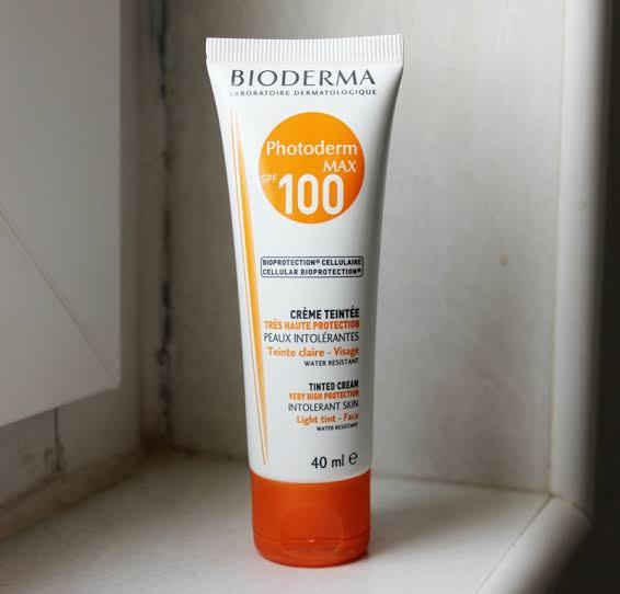 %E2%80%9CTinted%20sunscreen%20cream%20SPF%20100%20very%20high%20protection%20for%20sensitive%20skin%20lightweight%20non-greasy%20sunblock%2040ml%E2%80%9D%20-%20Image%208