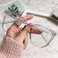 Anti-blue Light Glasses for Women with Regular Eyeglass Frame Finished Retro Flat Light Frame. 