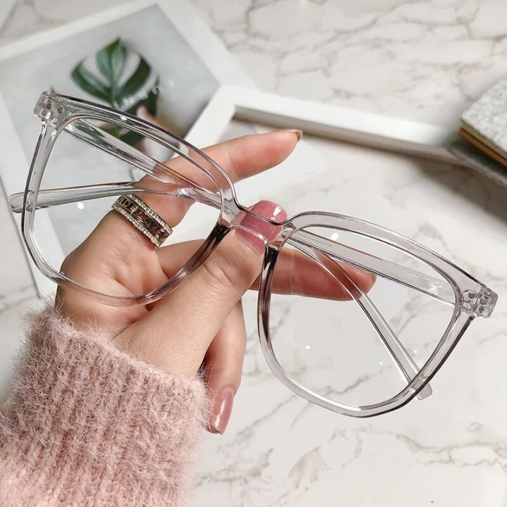 Anti-blue%20Light%20Glasses%20for%20Women%20with%20Regular%20Eyeglass%20Frame%20Finished%20Retro%20Flat%20Light%20Frame%20-%20Image%207