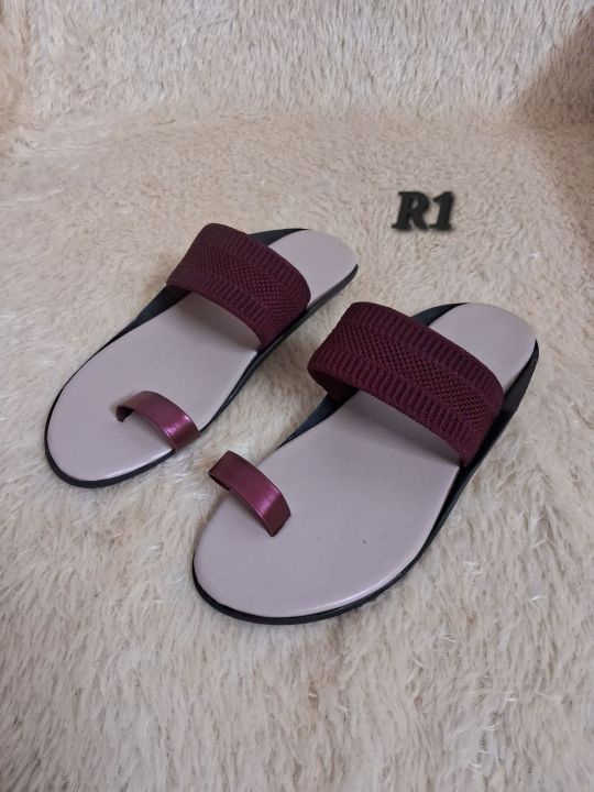 Slippers%20for%20women%20Beauty%20handmade%20slides%20black%20and%20gold%20srilanka%20made%20comfort%20for%20your%20foot%20-%20Image%207