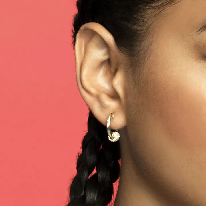 Trendy%20Small%20Round%20Gold%20Color%20Stainless%20Steel%20Huggies%20Hoop%20Earrings%20for%20Women%20Zirconia%20CZ%20Triple%20Gear%20Charm%20Earrings%20Ear%20Buckle%20-%20Image%205