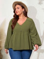 plus Size Green V-neck Women's Top Casual Commuter Wind Elegant Mature Style for Autumn 2026 New Collection.