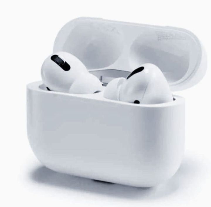 True%20Wireless%20Bluetooth%20Airpods%20-%20Image%204