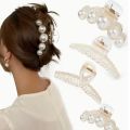 YS00168/---4pcs Large Shark Clip Hair Accessories Temperament Versatile Simple And Generous Fashionable Gentle Pearl Grab Clip. 