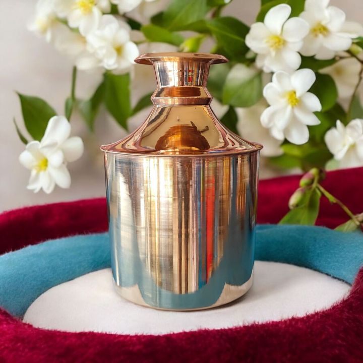 Premium%20Copper%20Saja%20Gagri%20%7C%20Traditional%20Handmade%20Copper%20Water%20Pot%20for%20Puja%20&%20Home%20D%C3%A9cor%20%7C%20D:14cm,%20H:36cm,%20W:1.59kg%20-%20Image%202