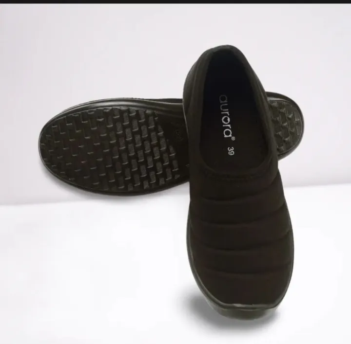 Girls%20Regular%20Use%20Solid%20Colour%20Sneakers%20For%20Ladies%20and%20Womens%20-%20Image%204
