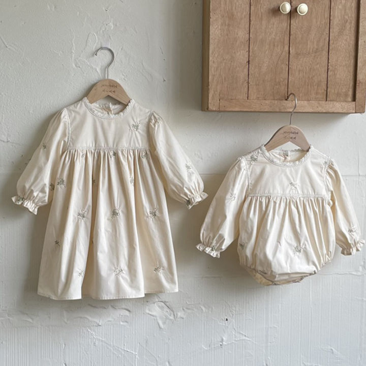 Family%20Sister%20Matching%20Dress%20Outfit%20Baby%20Girls%20Clothes%20Sisters%20Dress%20Embroidered%20Hollow%20Girl%20Dress%20Baby%20Romper%20Princess%20Dresses%20-%20Image%202
