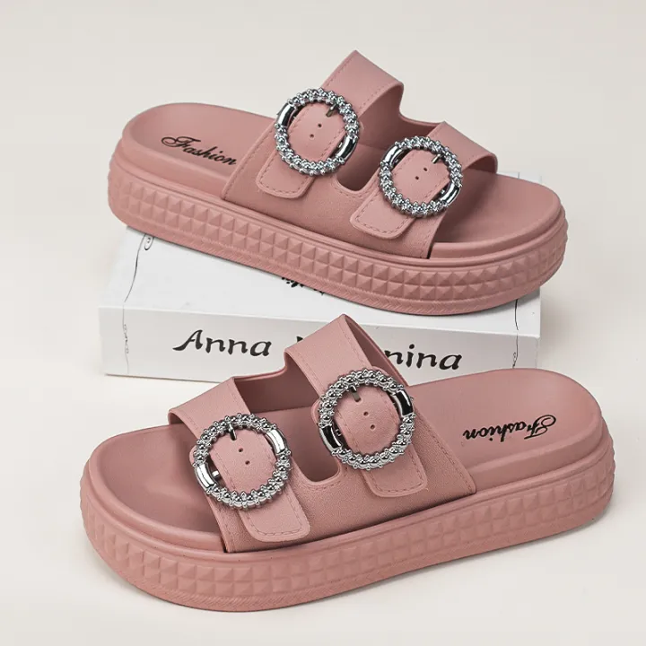 Women's%20Fashion%20Thick%20Sole%20Sandals%20-%20Adjustable%20Strap%20Flip%20Flops,%20Flat%20Open-Toe%20Beach%20Slides%20for%20Outdoor%20Summer%20Wear%20-%20Image%208