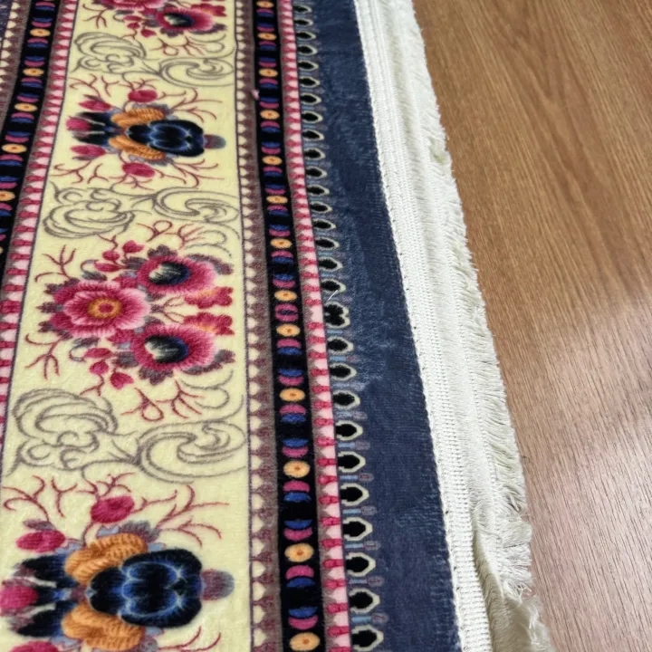 Korean%20Wave%20Turkish%20Design%20Soft%20Runner%20Carpet%20(2.5%20x%206%20ft)%20-%20Image%204