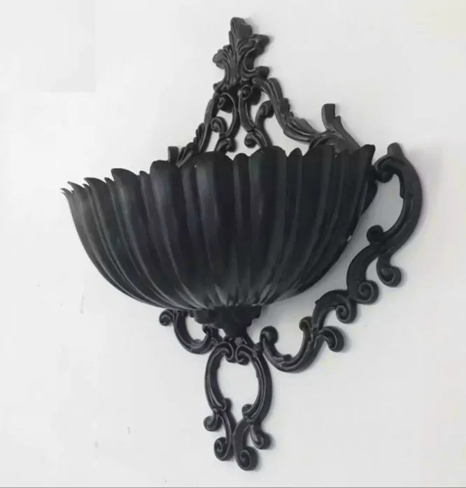 Wall%20Hanging%20Flower%20pot%20Plastic%20-%20Image%204