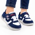 Kids Light Shoes Deck shoes. 