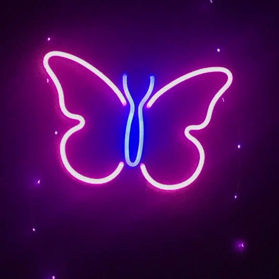 Butterfly%20Selfie%20Neon%20Light%20Size%2020cm%2015cm%20-%20High%20Light%20All%20Colors%20Available%20in%20Neon%20Light%20Sign.%20-%20Image%202