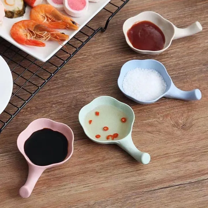 4PCS%20Mini%20Cute%20Sauce%20Dish%20Seasoning%20Dipping%20Bowl%20Tableware%20Decoration%20Soy%20Sauce%20BBQ%20Sushi%20Plate%20Kitchen%20Supplies%20-%20Image%205