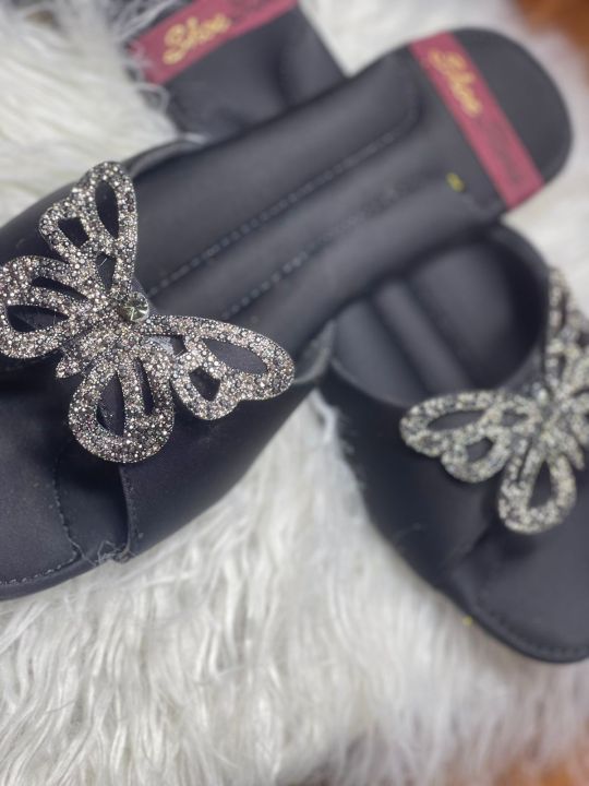 Stylish%20Flat%20Slide%20%7C%20ladies%20Sandal%20-%20Image%204