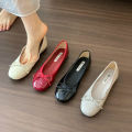Women's fashion bow flat shoes spring and autumn new style French retro shallow opening single shoes for women.. 