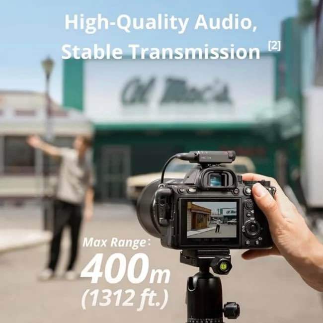 DJI%20Mic%20Mini%20Wireless%20Microphone%20with%202%20Mics%20-%20Image%203